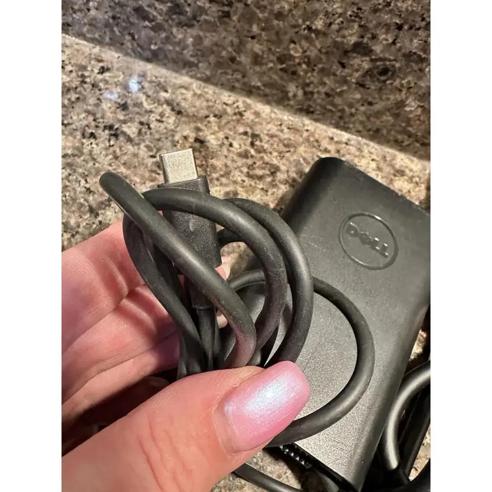 Genuine Dell 65W USB-C Slim AC Adapter Charger HA65NM170 - Picture 2 of 3